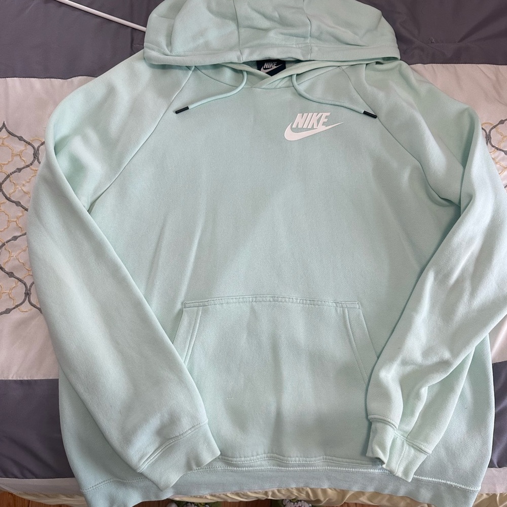 Nike Pullover Hoodie